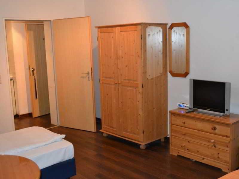 Hotel Domino Stuttgart Eksteriør bilde